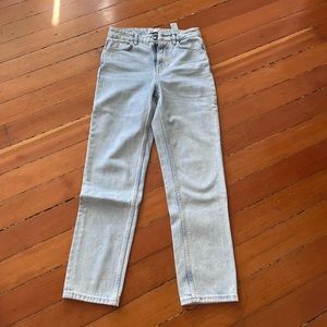 Zara High Rise Slim Mom Jean